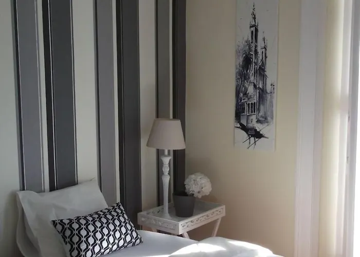 Angola 3 Dachgeschoss By Interhome Daire