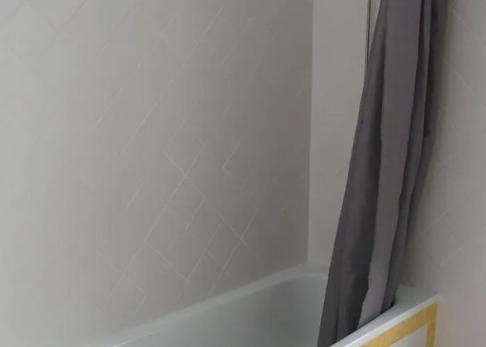 Angola 3 Dachgeschoss By Interhome Daire Lisboa