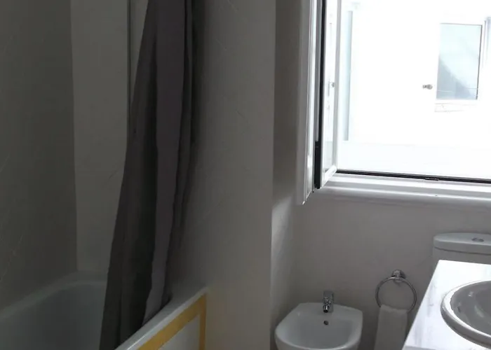 Angola 3 Dachgeschoss By Interhome * Lissabon